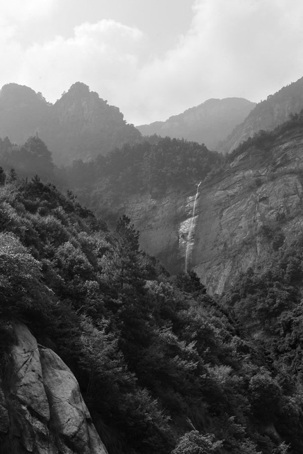 Heritage through lenses:Mount Lushan
