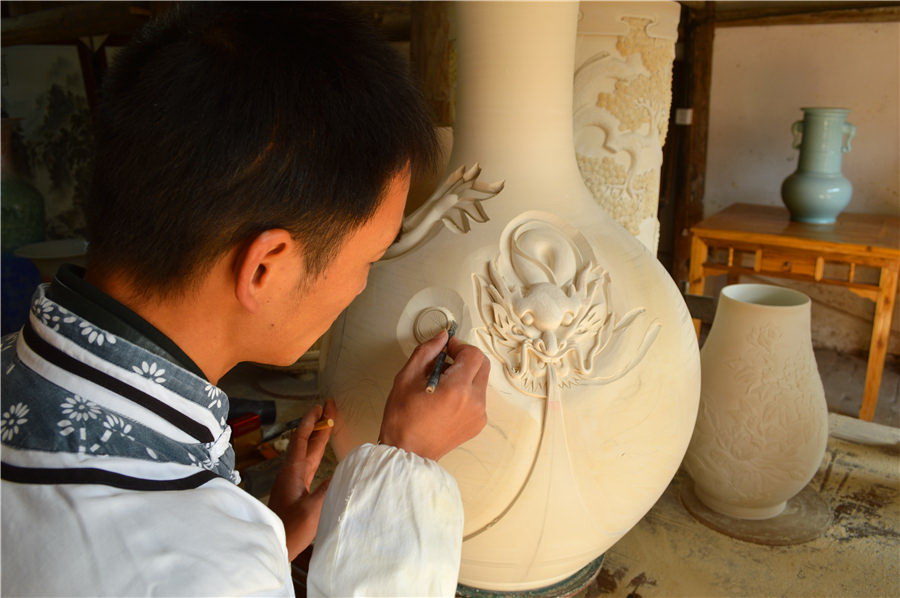 Peeking into the world’s oldest porcelain production line