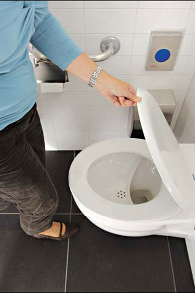 Toilets in Shanghai, Chongqing and Beijing are tops with tourists