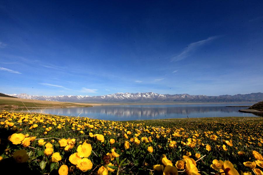Scenery of Sayram Lake in China's Xinjiang