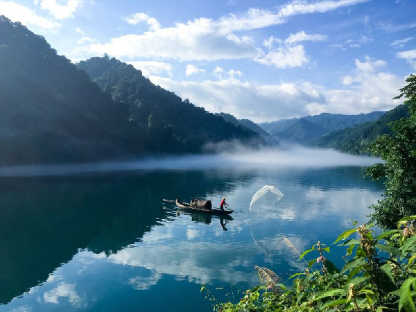 Dongjiang Lake: A pearl in Central China