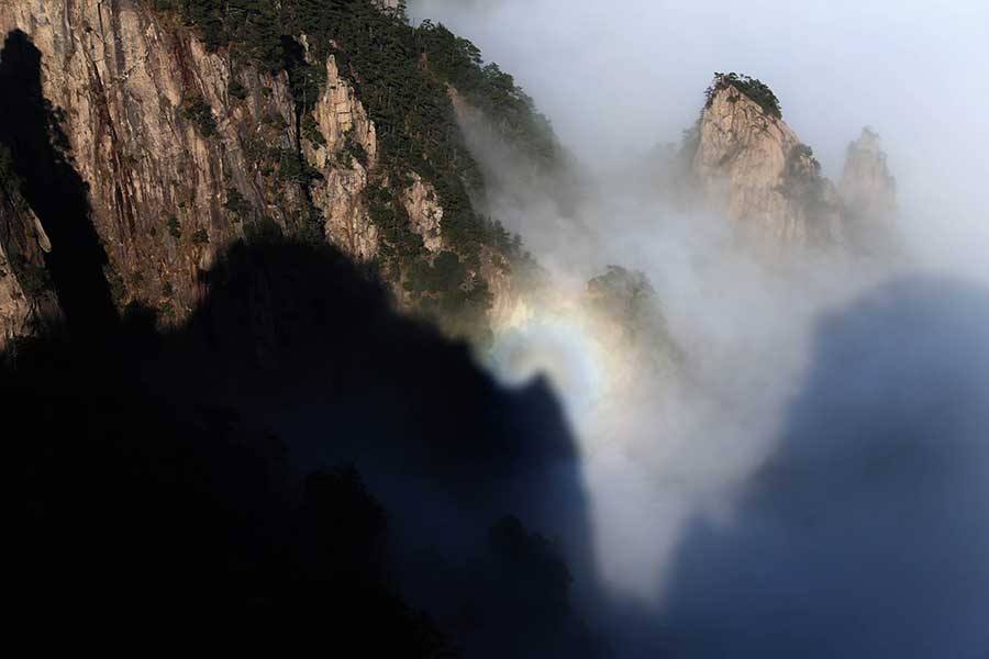 Breathtaking beauty of Mount Huangshan after rainfall