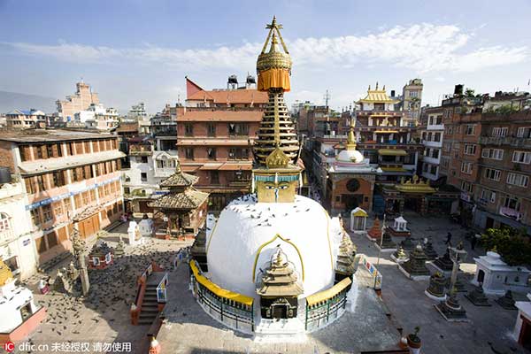 Nepal welcomes large Chinese tourist group