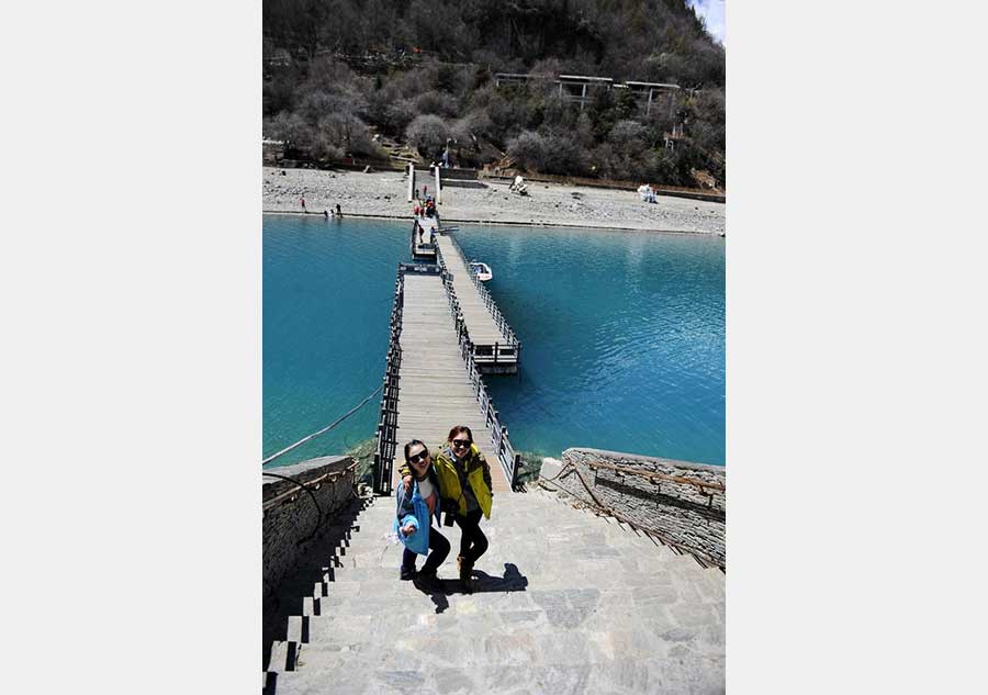 World tourist spot Basum Lake in Tibet