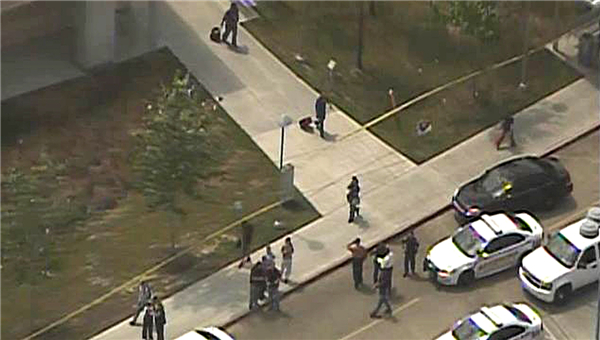 At least 15 people stabbed at Texas college