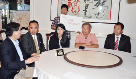 Chinese call for Fox host to resign