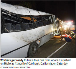 1 dead in crash of bus carrying Chinese pupils