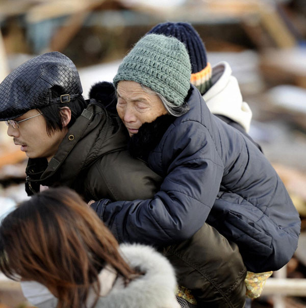 Rescue conducted after the quake in Japan