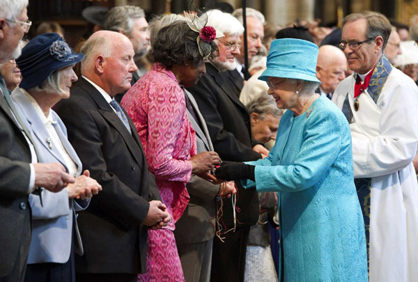 Queen attends Maundy Service on birthday