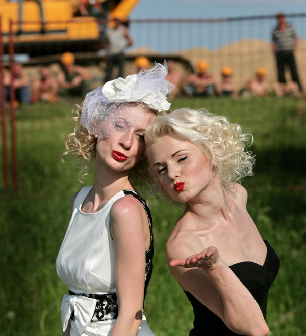 Blondes on parade take over Minsk