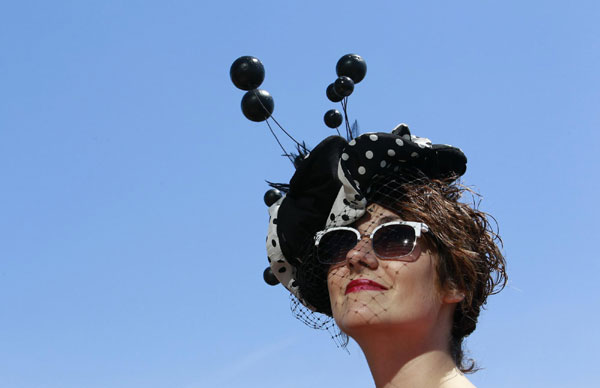 2011 Ladies' Day fashion in England