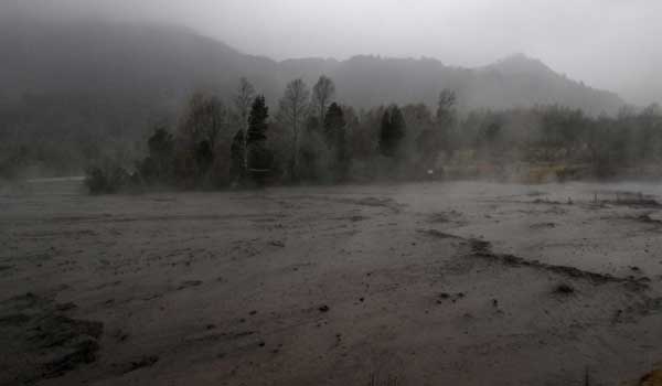Chilean river fed by volcano-heated water