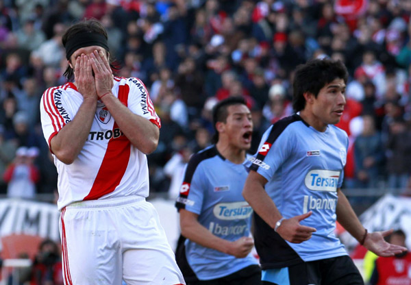 Violence erupts after River Plate relegated