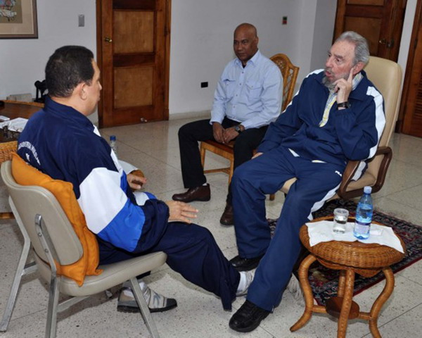 Chavez meets with Cuba's Castro