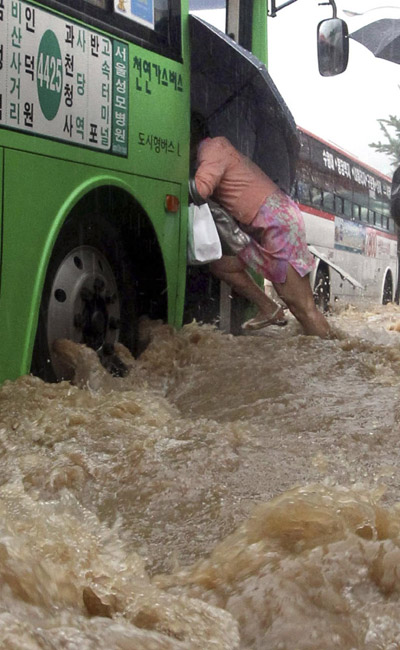 Rain sets off mudslide in South Korea