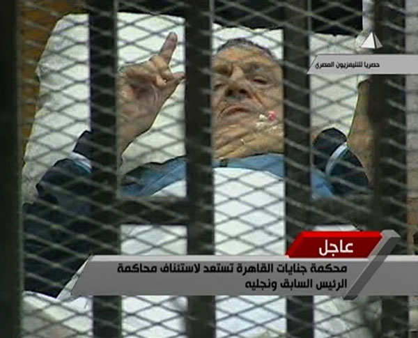 Mubarak returns to court in Egypt