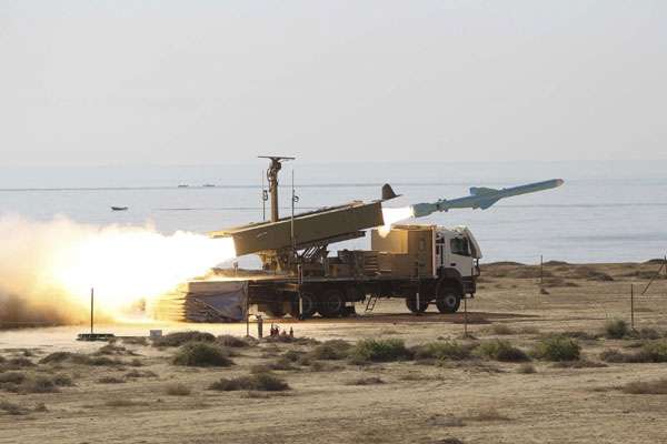 Iran test-fires missiles in Gulf exercise