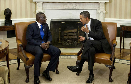 Obama praises Ghana as model for Africa