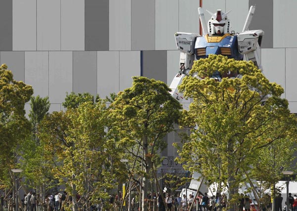 Full sized Gundam installed in Japan