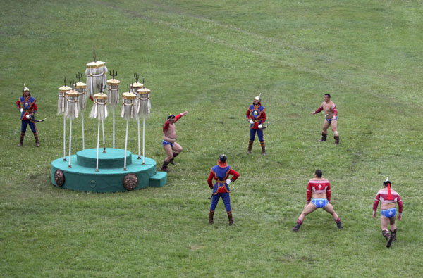'Manly' competition at Naadam Festival