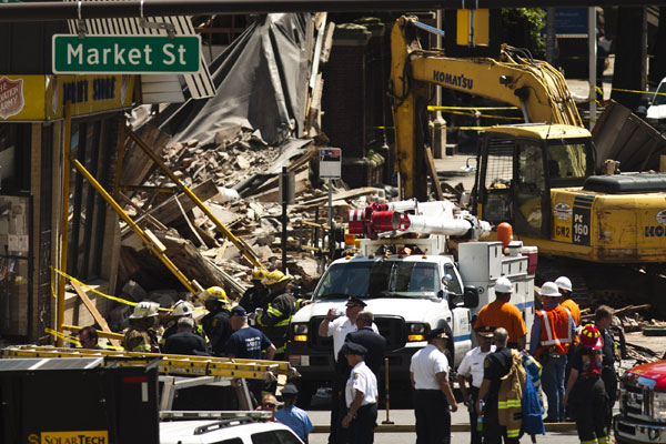 Six dead in Philadelphia building collapse, 14 injured