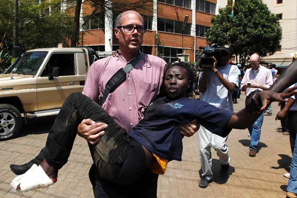 20 killed by gunmen in Nairobi Mall
