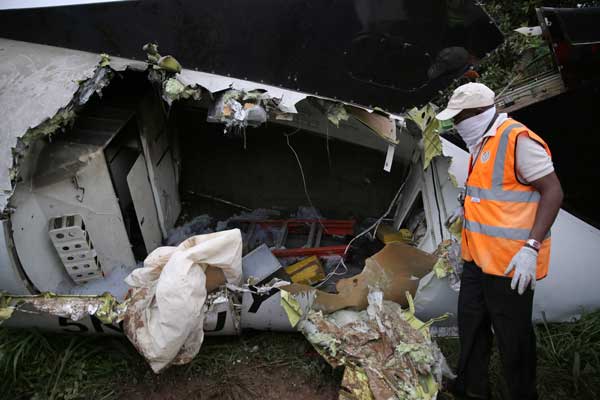 Plane crash near Lagos airport kills 15