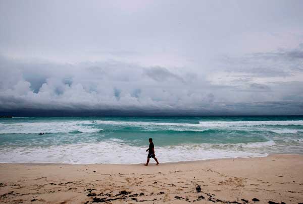 Tropical Storm Karen aims for US Gulf Coast