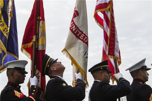 US honors its veterans with ceremonies, parades