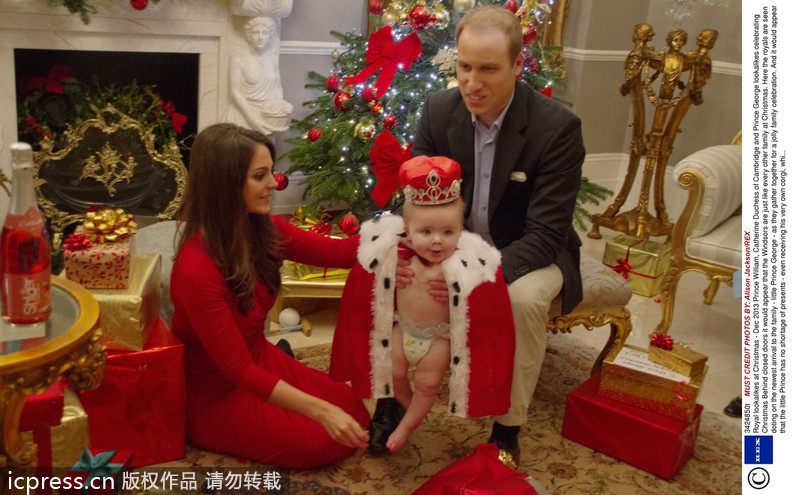 Prince George's First Christmas - all faked