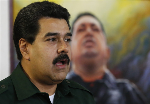 Maduro holds rare dialogue with opponents