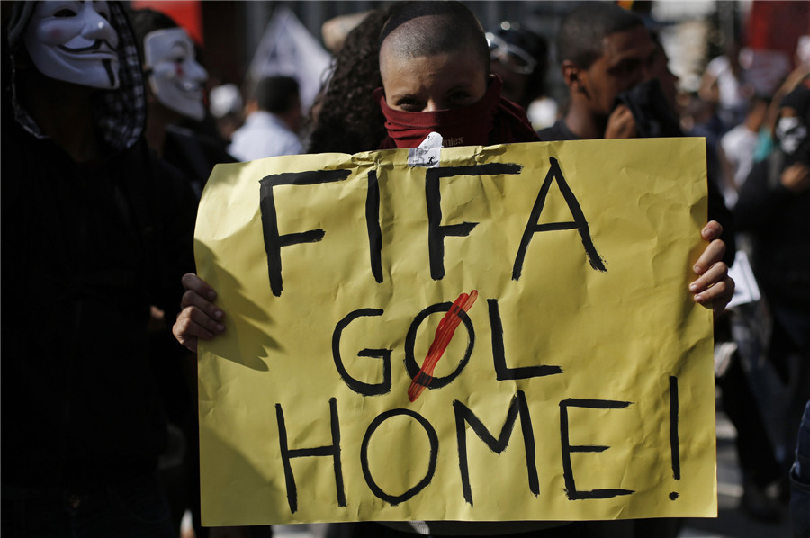 Anti-World Cup protests wane in Sao Paulo