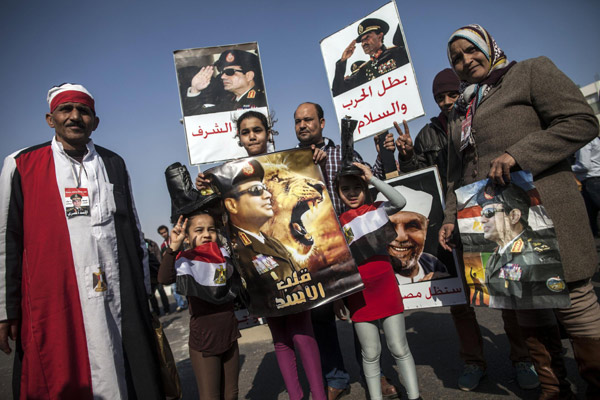 Egypt court delays Morsi trial over jailbreak