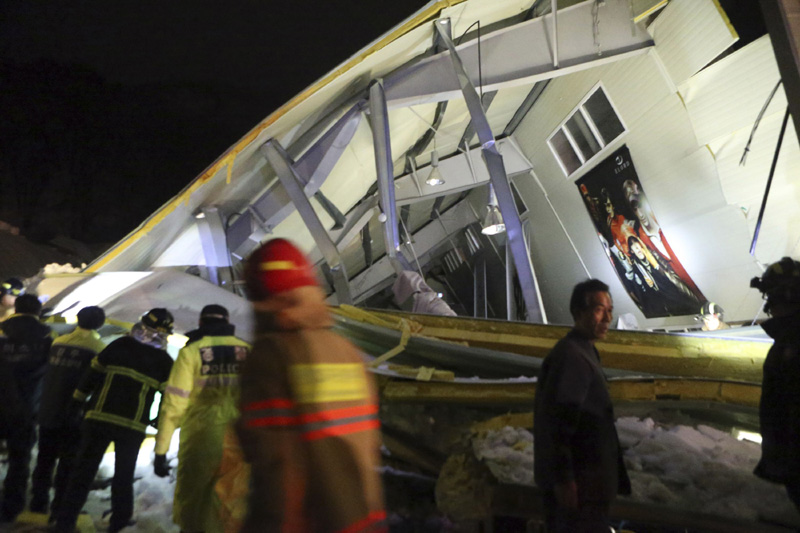 Building collapse at Korean resort kills 10