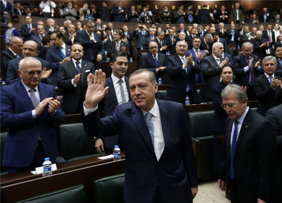 Turks stage protests demanding PM's resignation