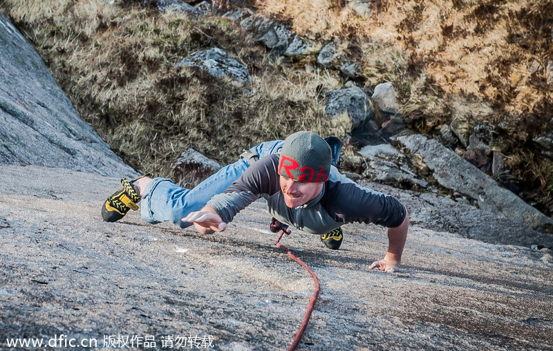 One handed climber scales UK's toughest routes