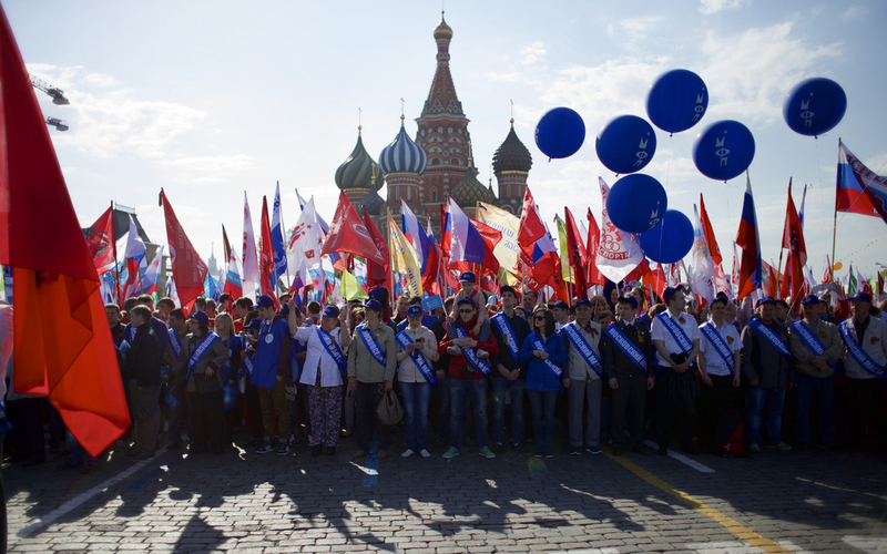 Russians parade to celebrate Labor Day