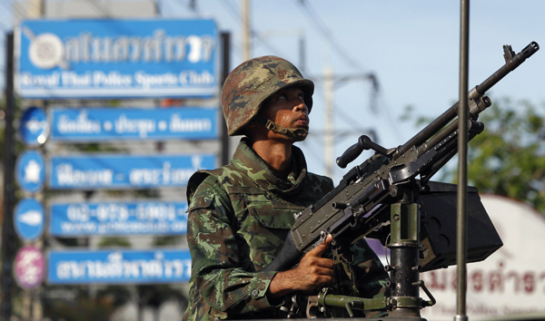 Martial rule to prevent bloodsheds: Thai army chief