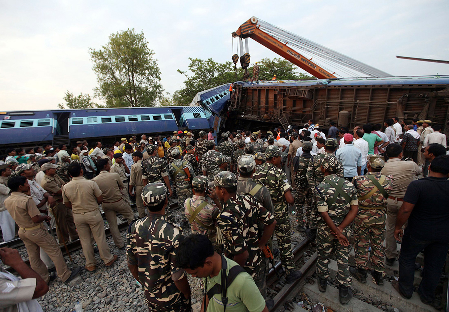 Train crash in northern India kills at least 40