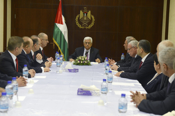 Abbas announces end of Palestinian political division