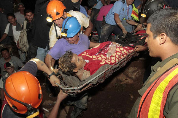 22 miners rescued from Nicaragua gold mine after landslide
