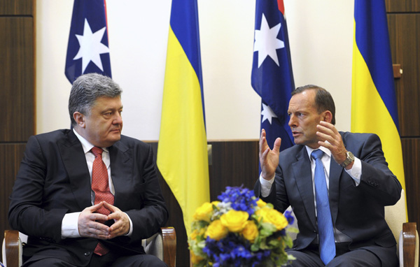 Ukrainian president in Australia to discuss MH17 tragedy