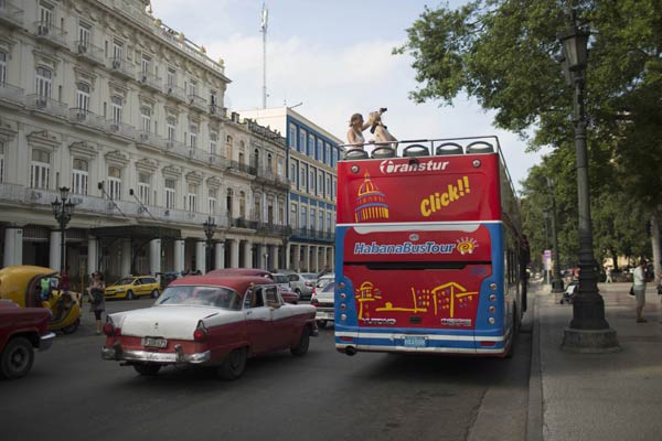 US rolls out new Cuba rules on trade, travel