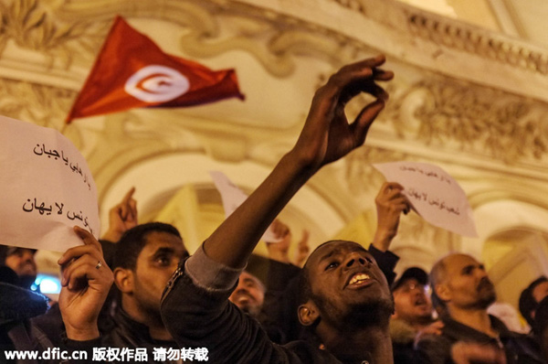 Tunisians demonstrate against terrorism after deadly attack