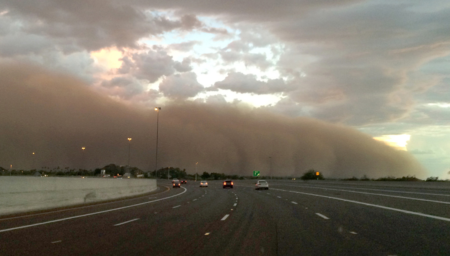 Sandstorms envelope global cities