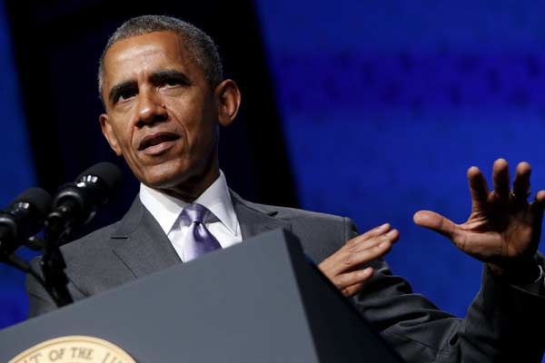 Obama weighs sending several hundred more US troops to Iraq