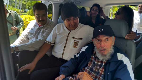 Fidel Castro marks 89th birthday with surprise visit