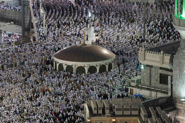 100 pilgrims killed near Mecca during haj - Saudi TV