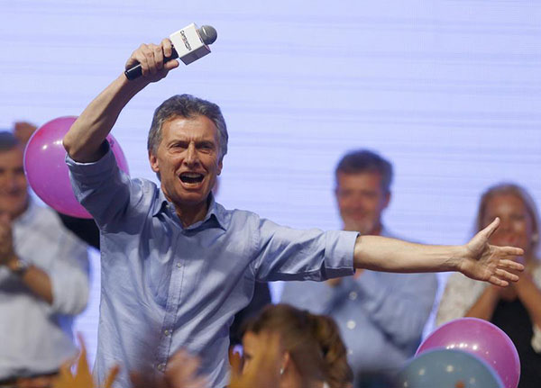 Opposition candidate Macri wins Argentina's presidential election