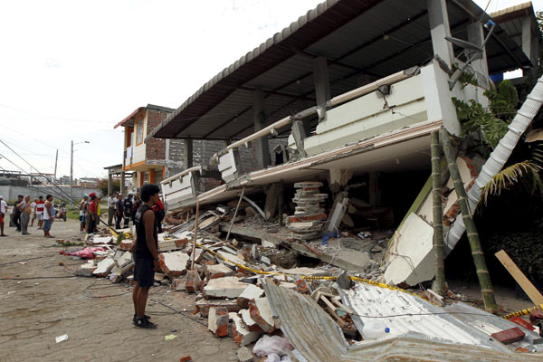 Earthquake in Ecuador kills 233, president says